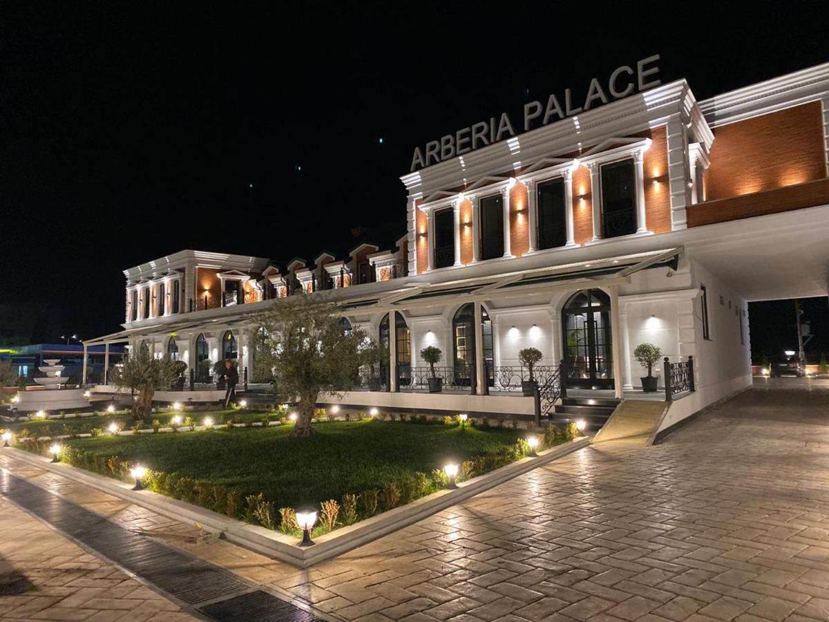 Arberia Palace Hotel Fushe Milot Exterior photo